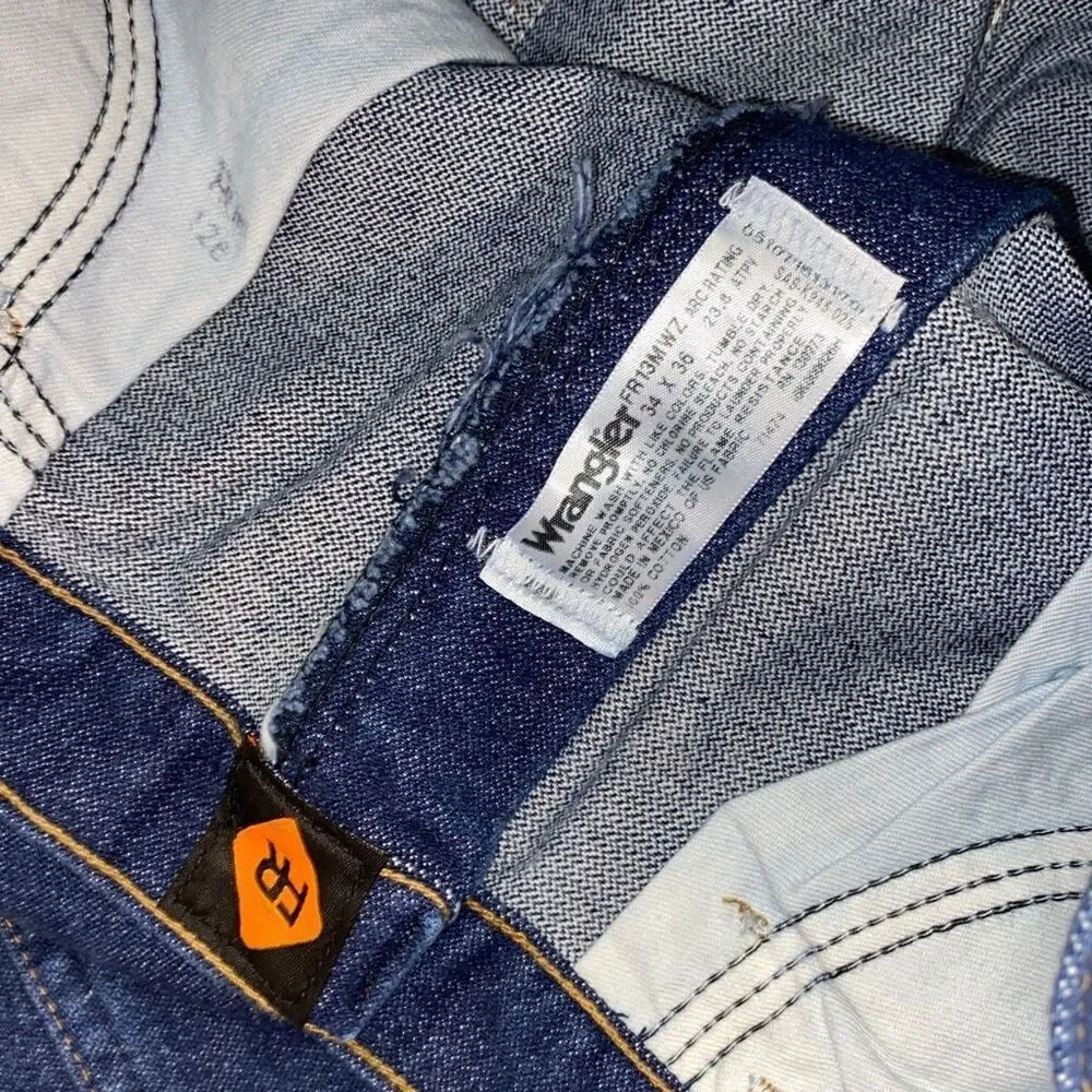 Wrangler Men’s Blue‎ Flame Resistant Jeans Size 34 x 36